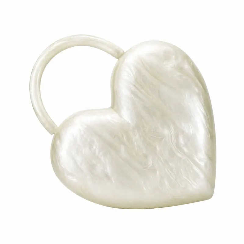 Women's Vintage Heart-Shaped Acrylic Clutch2