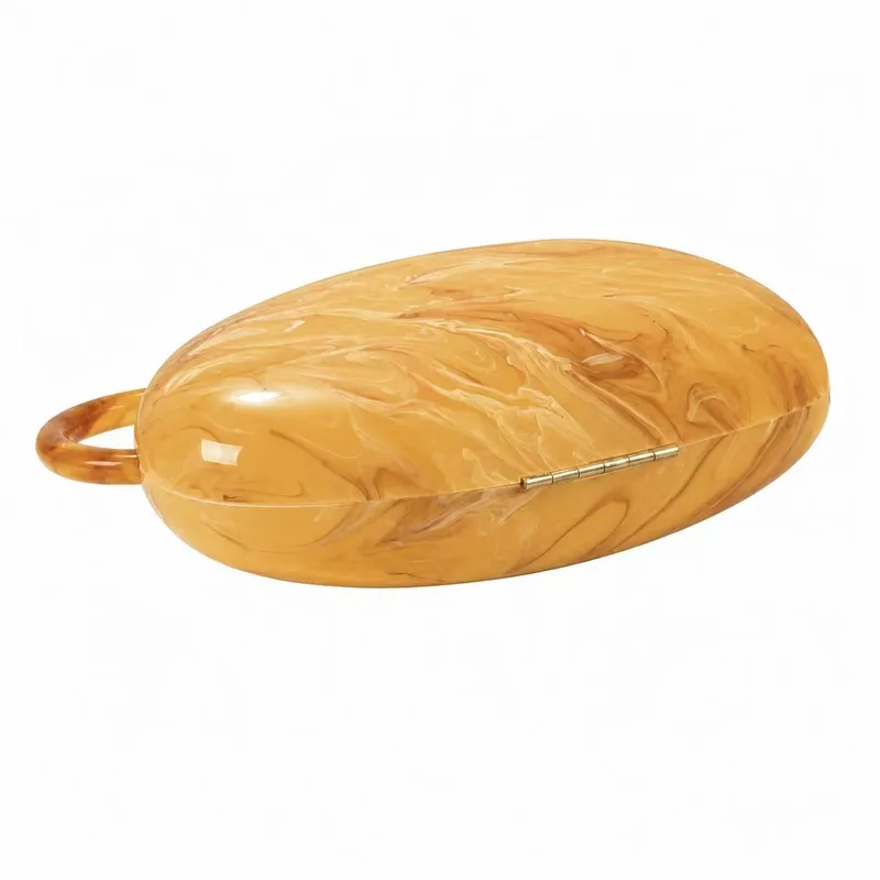 Women's Vintage Heart-Shaped Acrylic Clutch6