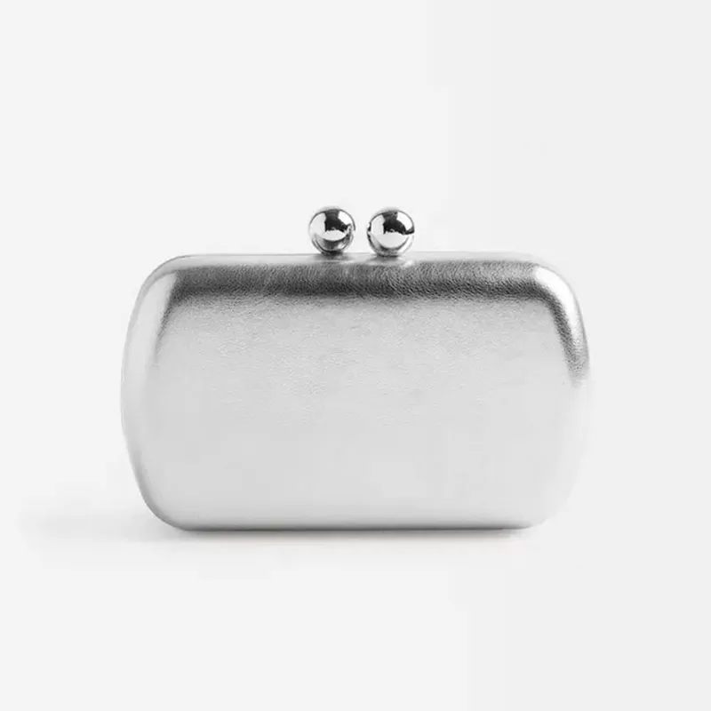 Custom Women’s Clutch Bag4